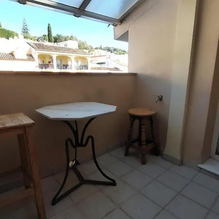 La Higuera Apartment *